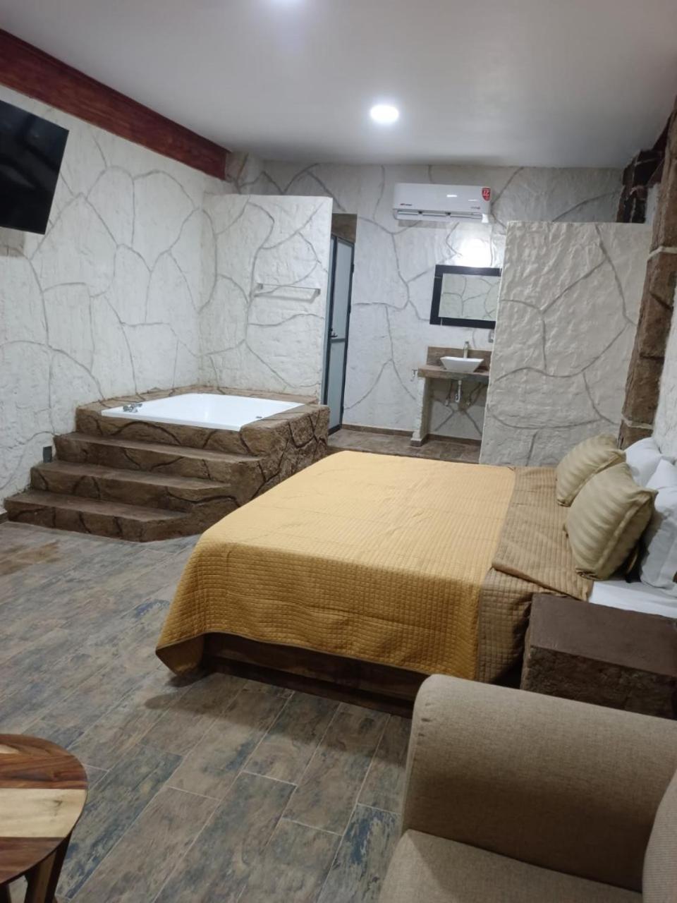 Hotel Spa El Gran Coral By Rotamundos Jocotepec Ngoại thất bức ảnh