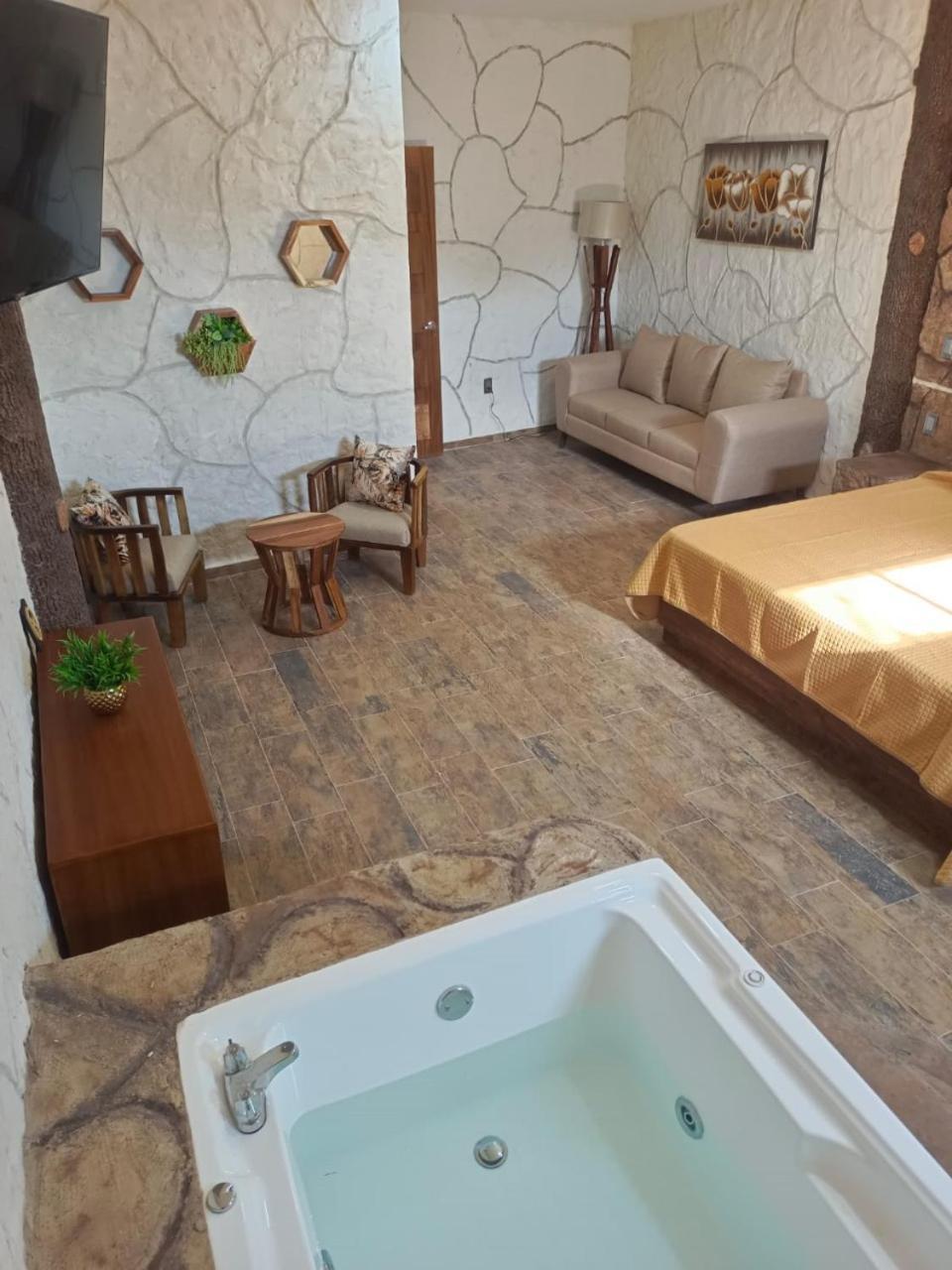 Hotel Spa El Gran Coral By Rotamundos Jocotepec Ngoại thất bức ảnh