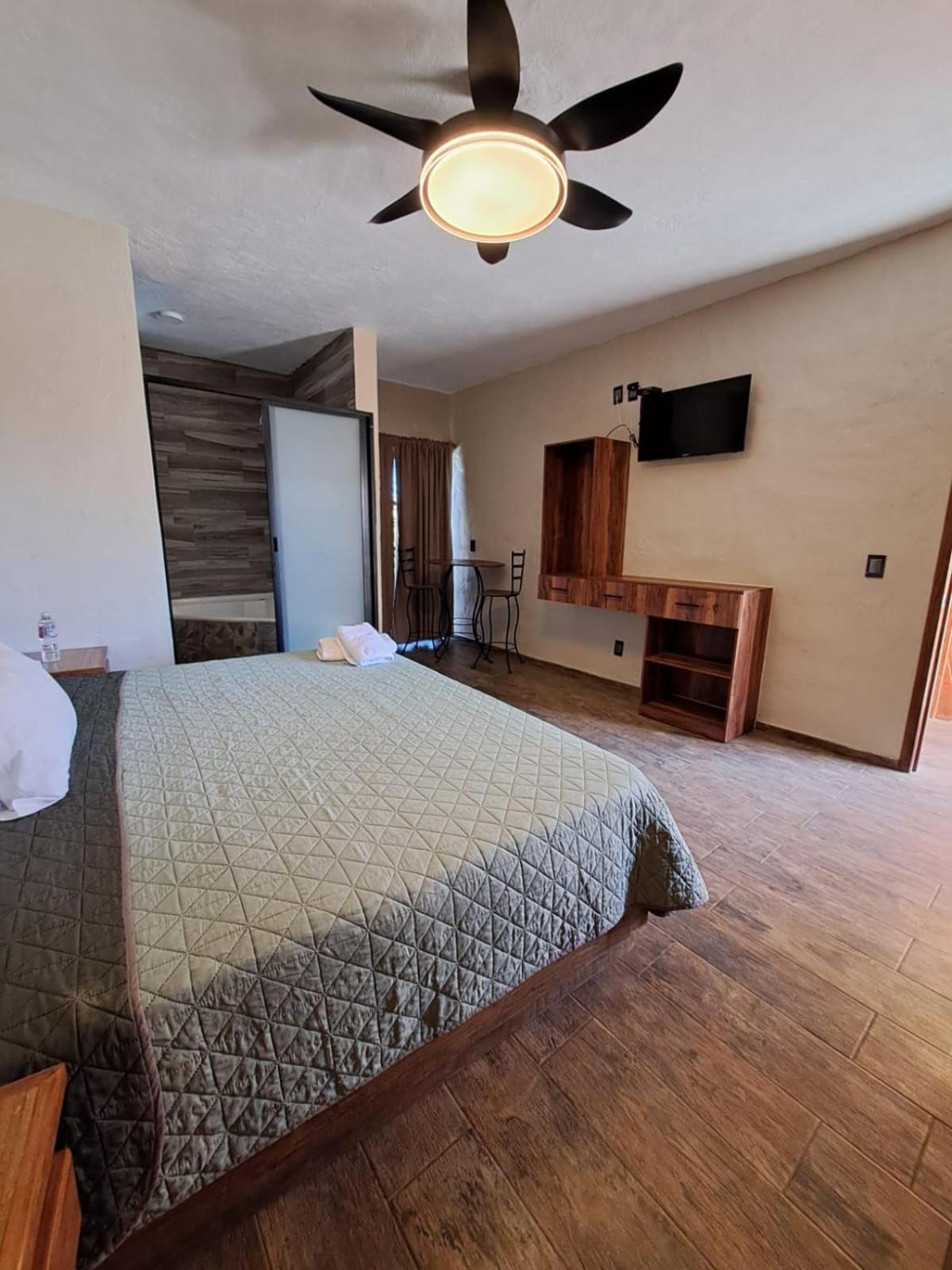 Hotel Spa El Gran Coral By Rotamundos Jocotepec Ngoại thất bức ảnh